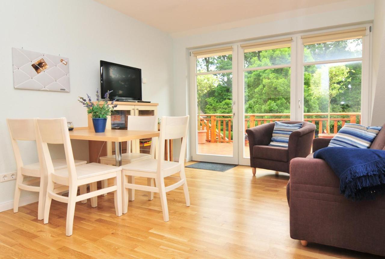 Schloms Hof Apartment Waffensen Екстериор снимка