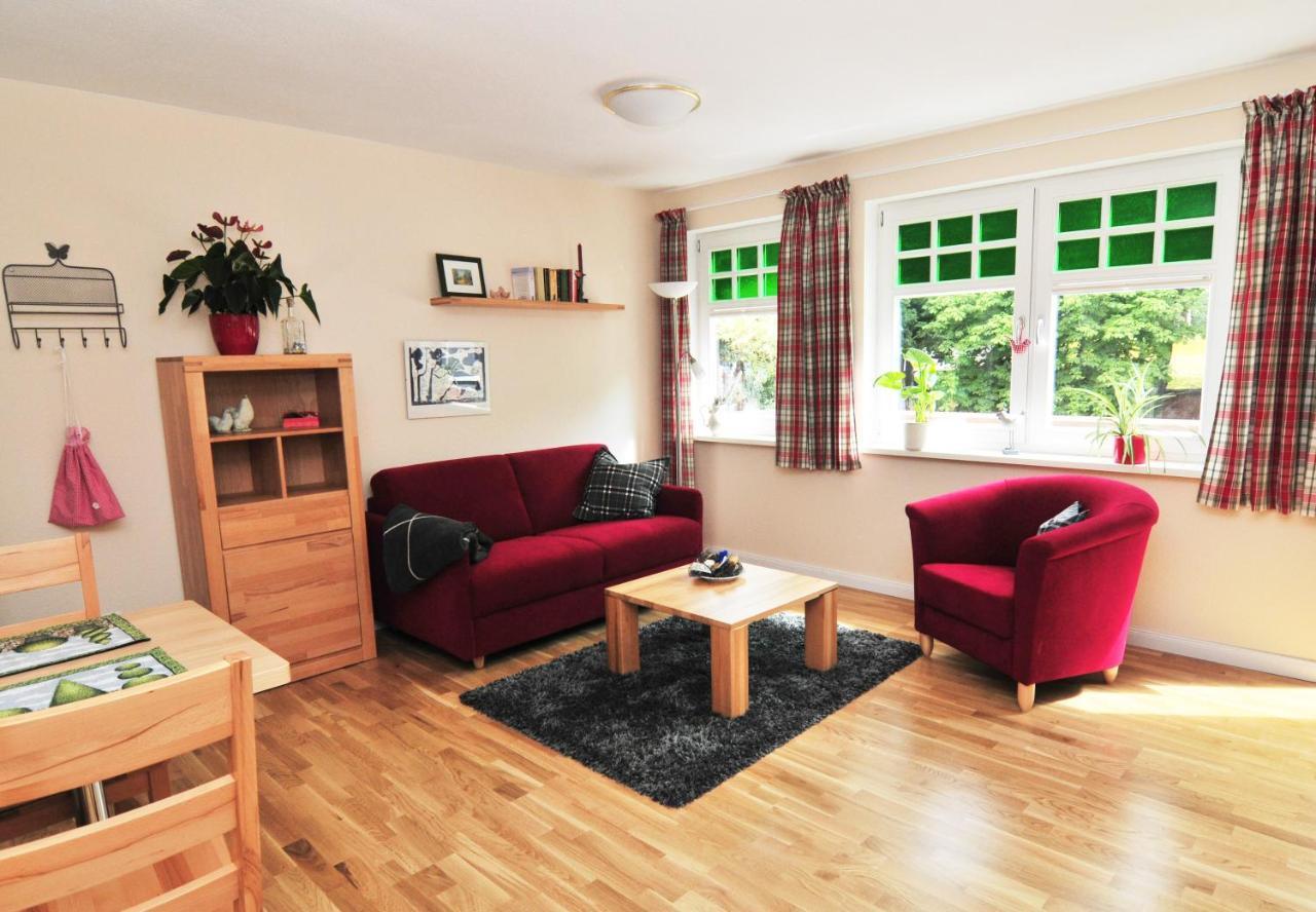 Schloms Hof Apartment Waffensen Екстериор снимка