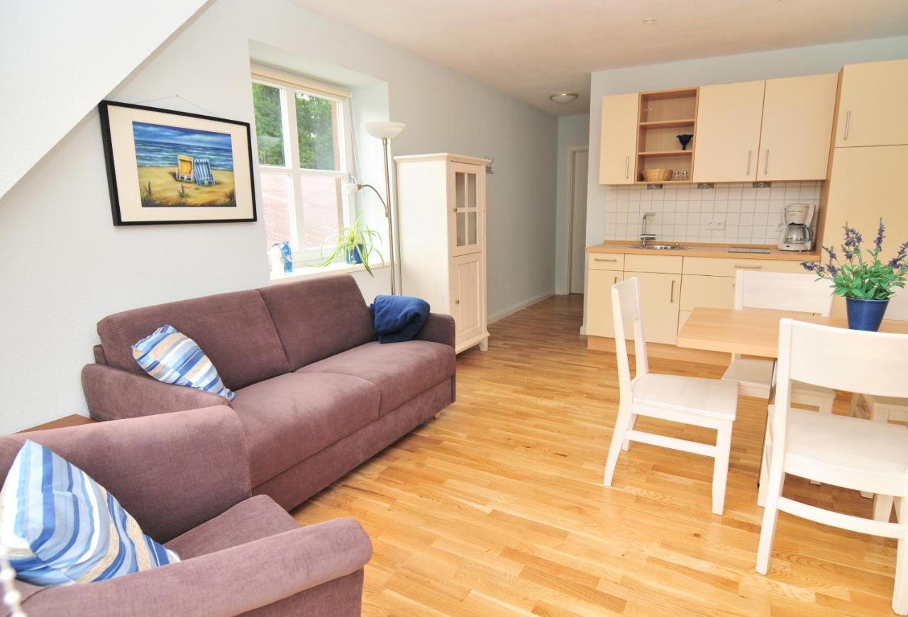 Schloms Hof Apartment Waffensen Екстериор снимка