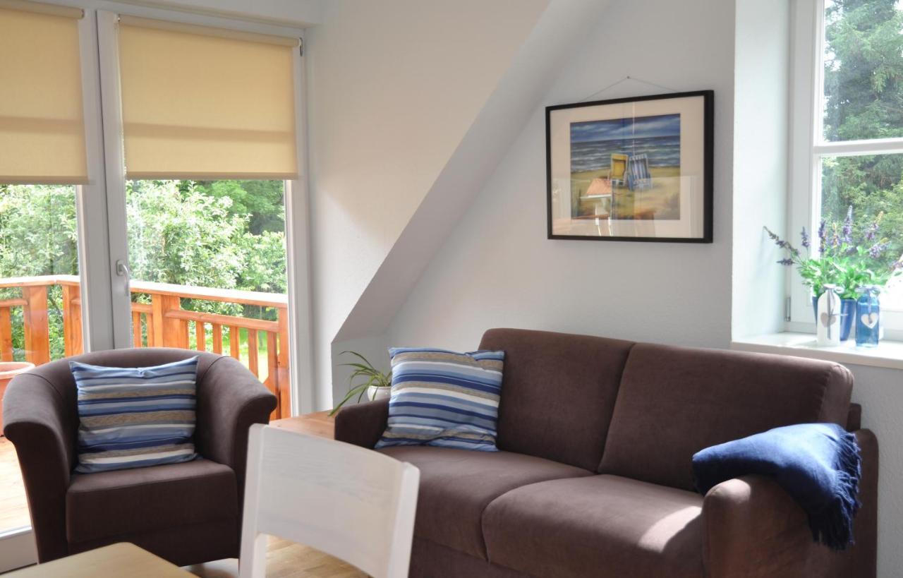 Schloms Hof Apartment Waffensen Екстериор снимка
