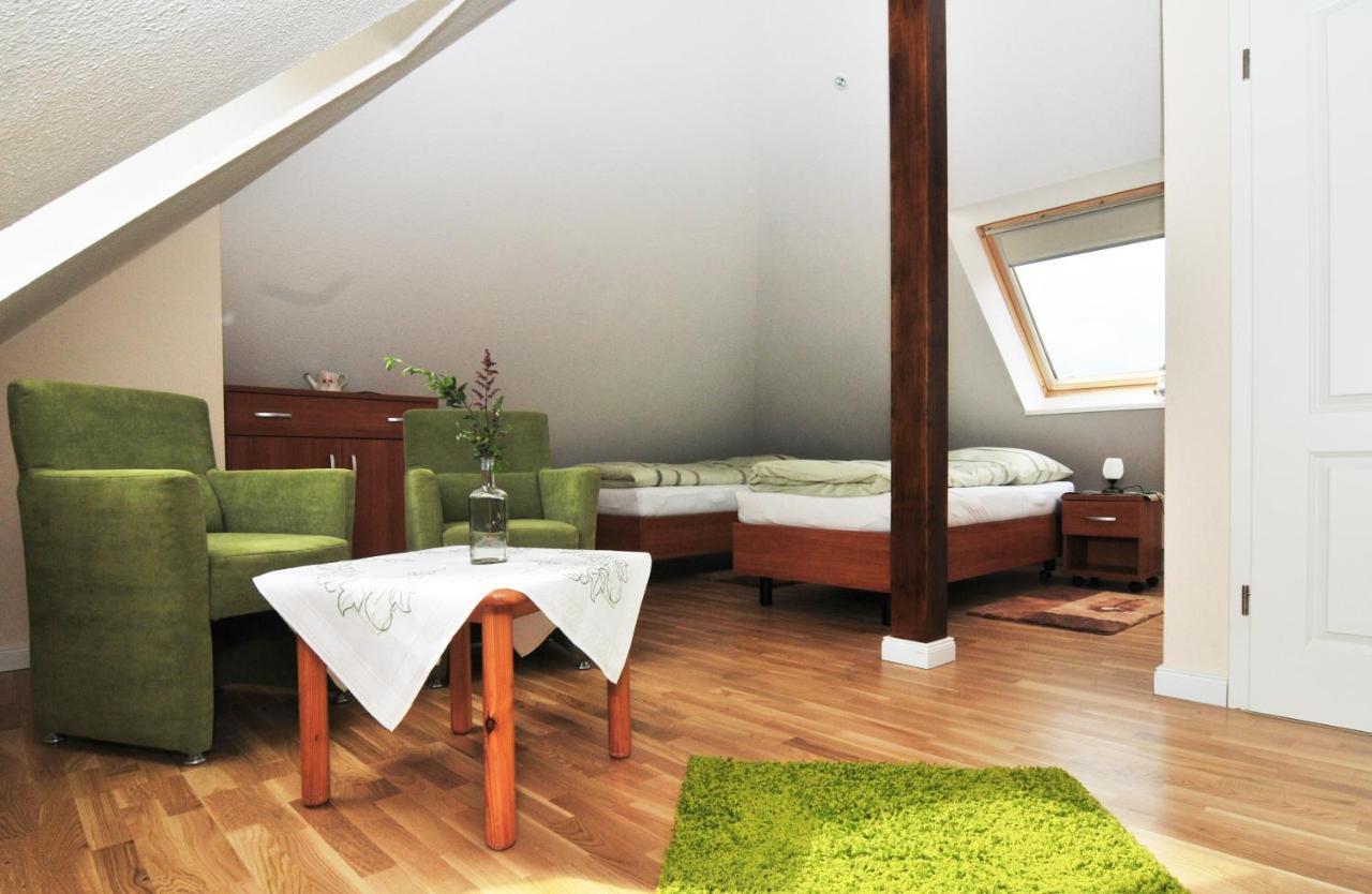 Schloms Hof Apartment Waffensen Екстериор снимка