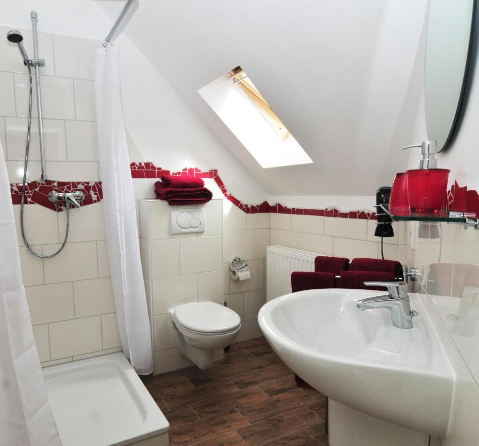 Schloms Hof Apartment Waffensen Екстериор снимка