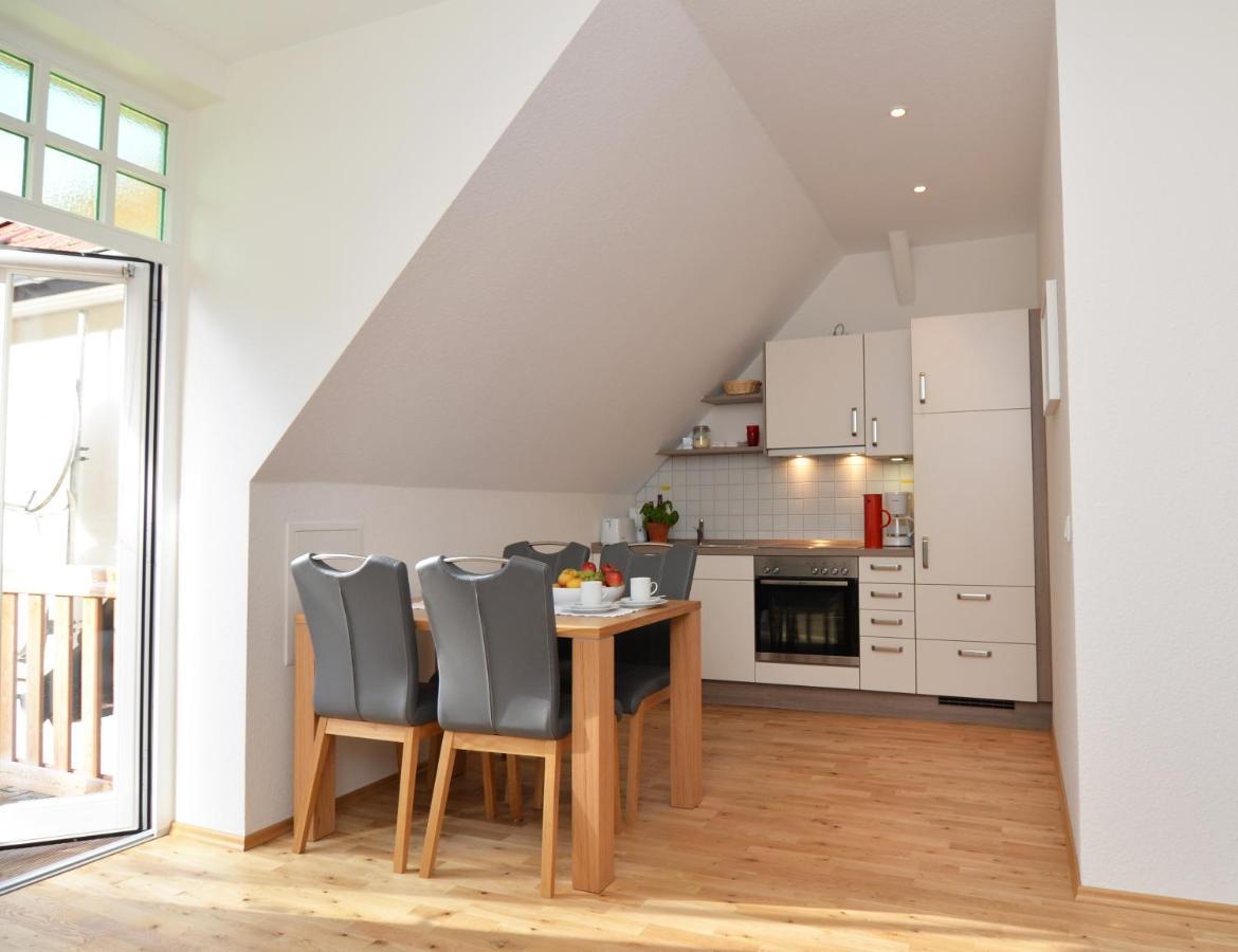 Schloms Hof Apartment Waffensen Екстериор снимка