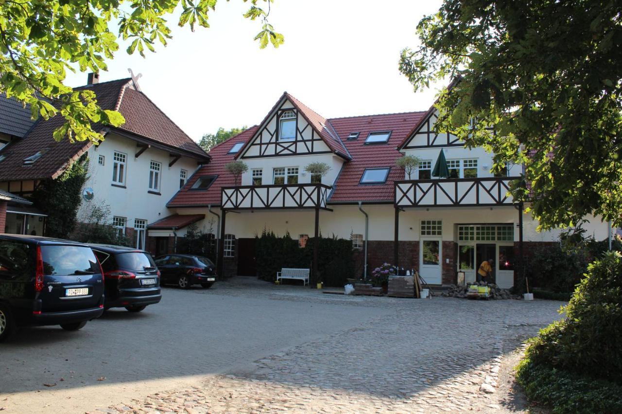 Schloms Hof Apartment Waffensen Екстериор снимка